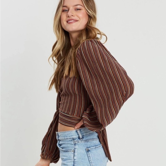 Free People Fall Nights Wrap Front Top Open Back Size Small - Picture 2 of 12